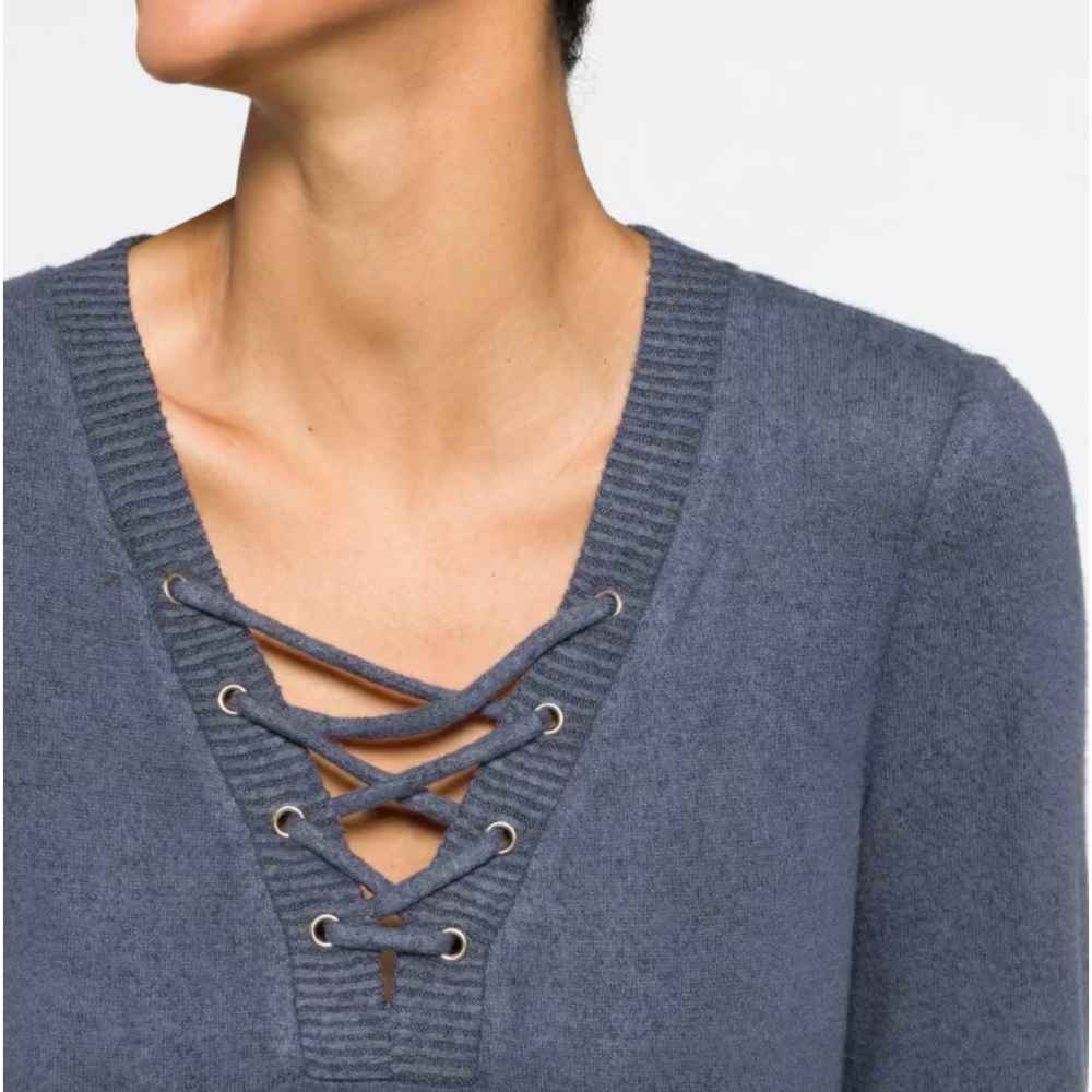 Estelle Cozy Hacci Dress - Picture 4 of 4
